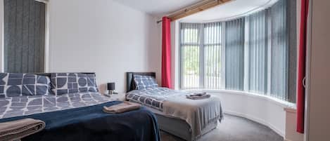 Family Triple Room, Multiple Beds (Family) | Iron/ironing board, free WiFi, bed sheets