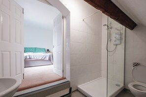 Shower, towels