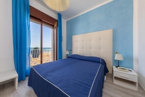 Standard Double Room, Sea View | Pillow-top beds, minibar, in-room safe, desk - Hotel Gritti (Jesolo)