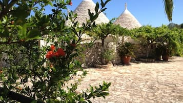 Trullo Forno | Una scrivania, Wi-Fi gratuito, lenzuola
