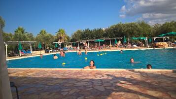 Seasonal outdoor pool