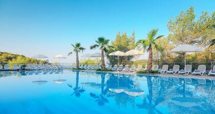 Gava Waterman Milna Resort