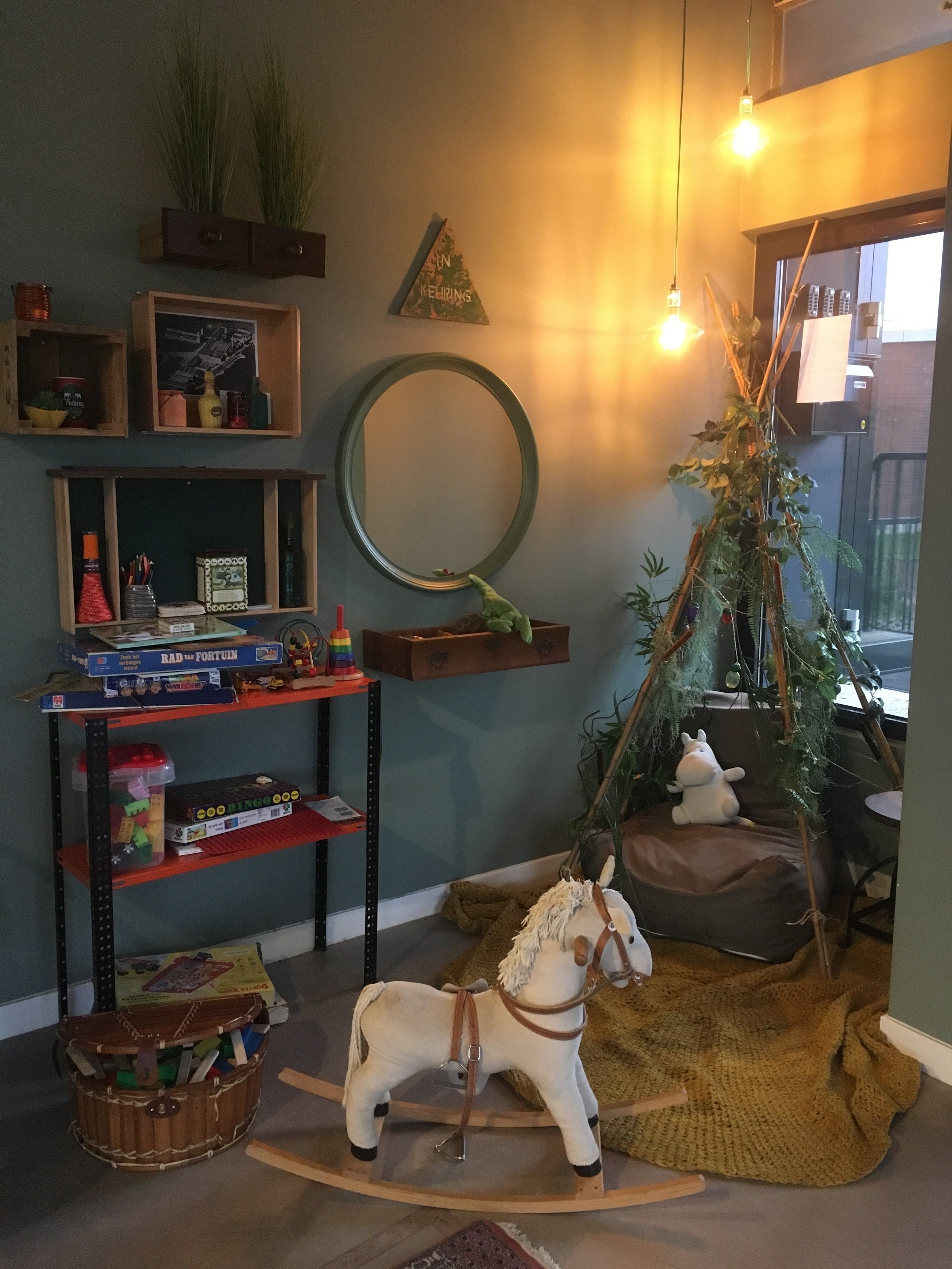 children’s play area – indoor