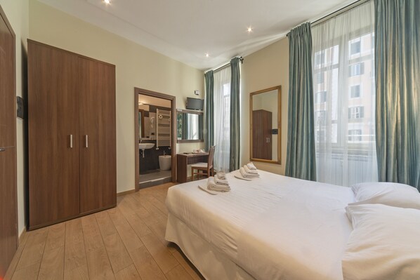 Coffres-forts dans les chambres, bureau