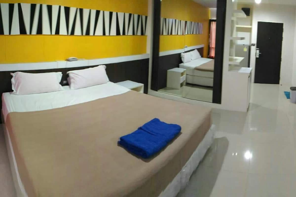 مكتب وواي فاي مجانًا