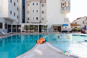 Piscina a l'aire lliure 