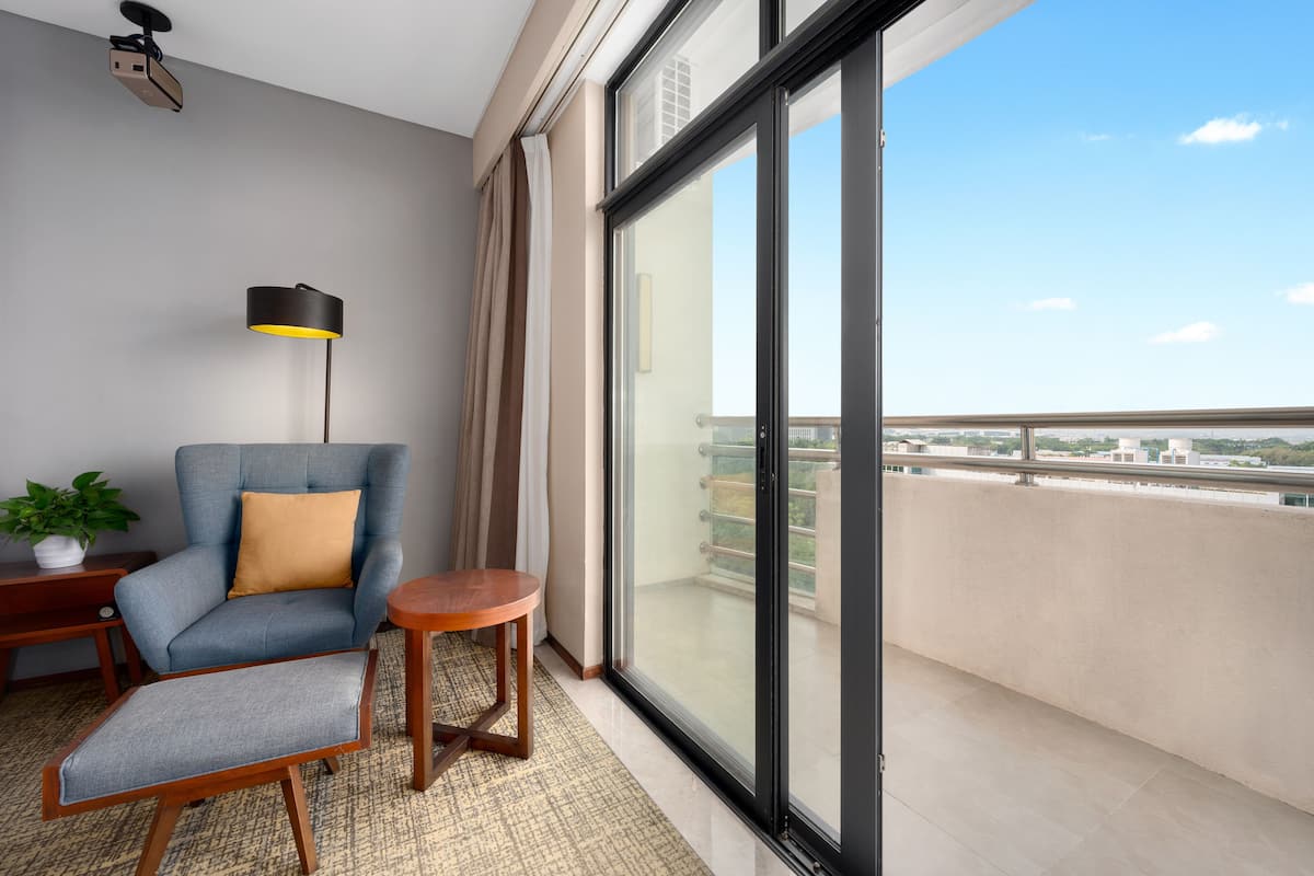 40-inch lcd tv with cable channels