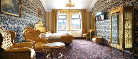 Royal Studio Suite, 1 Bedroom, City View | 1 bedroom, in-room safe, desk, soundproofing