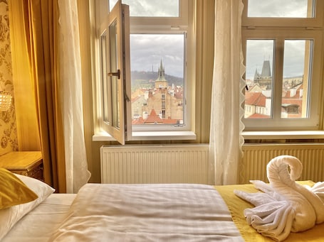 Royal Studio Suite, 1 Bedroom, City View | 1 bedroom, in-room safe, desk, soundproofing
