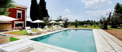 Seasonal outdoor pool