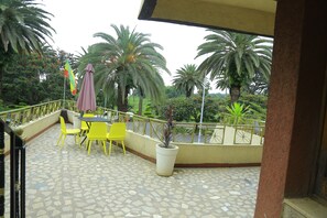 Exterior - Dib Anbessa Hotel Bahir Dar (Bahir Dar)