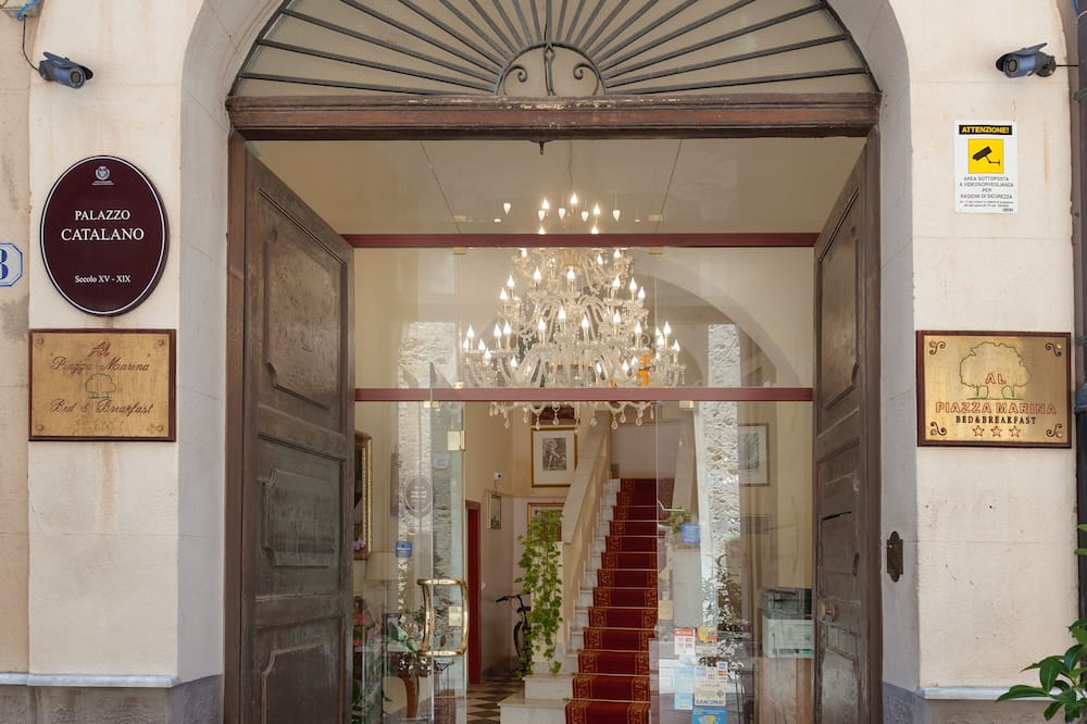 Al Piazza Marina B&B