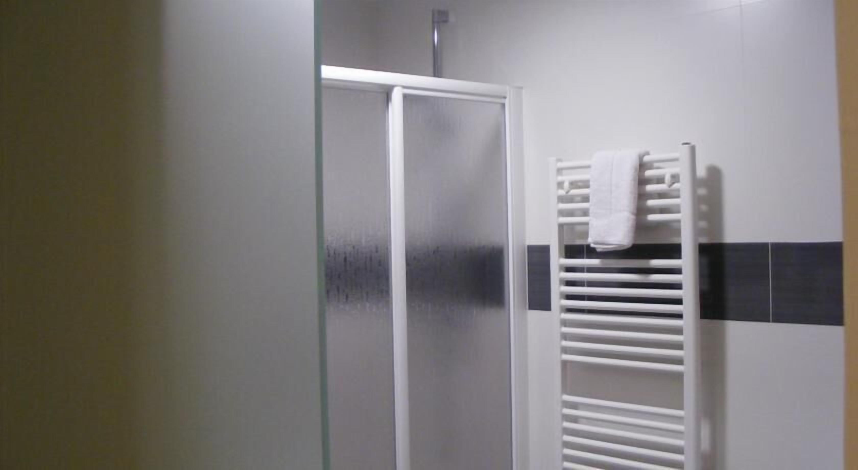 Regadera en el baño