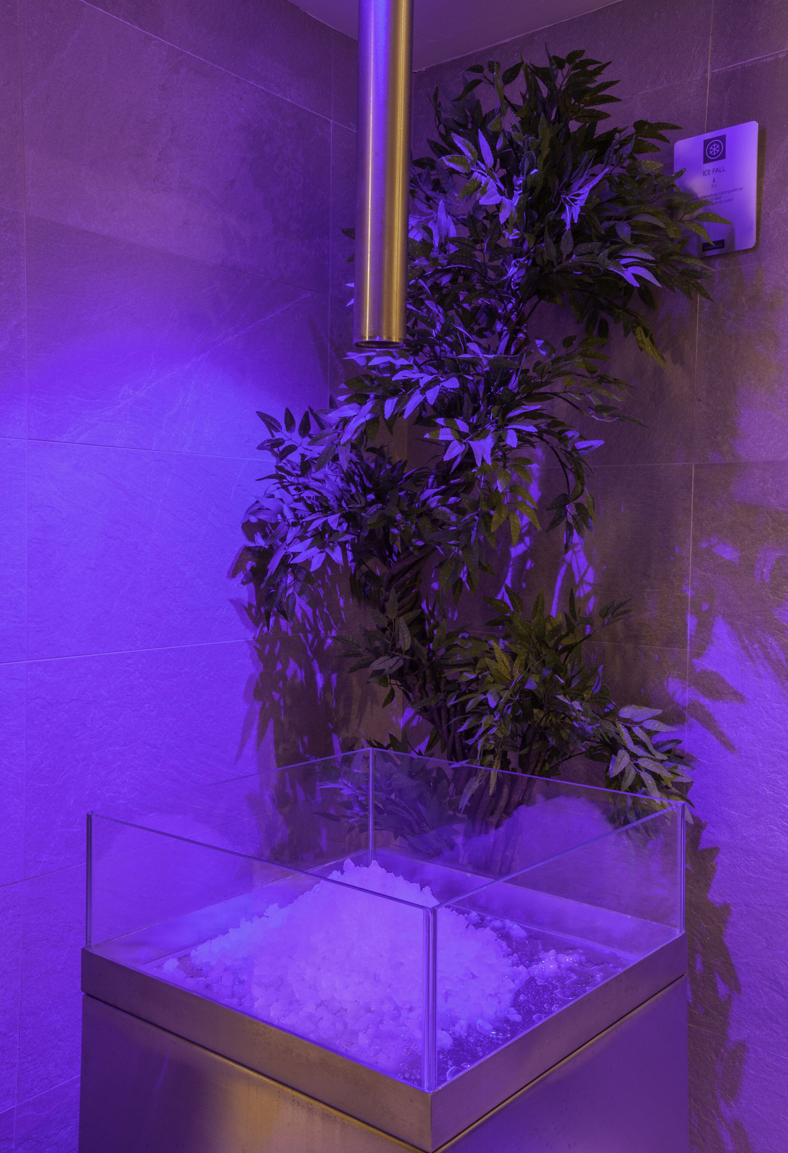 turkish bath/hammam, body treatments, aromatherapy, sports massages