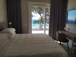 Suite | In-room safe, desk, soundproofing, free WiFi - Diana Grand Hotel (Alassio)