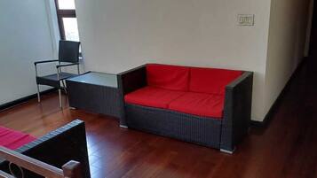 Luxury-Suite, 1 Schlafzimmer, Raucher, Bergblick