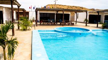 Outdoor pool, sun loungers