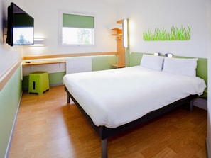 Habitación doble | Escritorio, insonorización y wifi gratis
