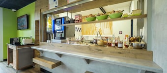 薩伯格比爾宜必思經濟酒店 (2016 年 5 月開業)