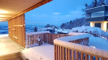 Design Chalet, Patio, Hill View | Terrace/patio