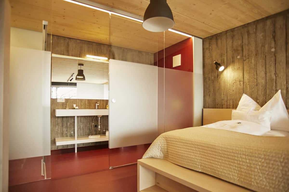 Design chalet, patio, uitzicht op heuvels | Luxe beddengoed, Select Comfort-bedden, een kluis op de kamer