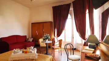 In-room safe, desk, free WiFi, bed sheets