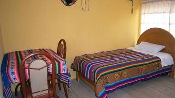 Chambre Double, balcon, vue jardin