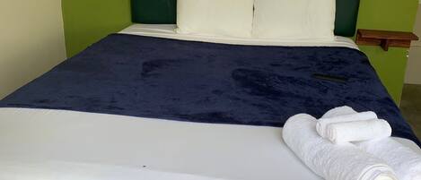 1 bedroom, iron/ironing board, free WiFi