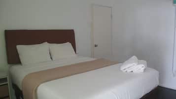 Basic Double Room, 1 Queen Bed, Private Bathroom, Garden Area