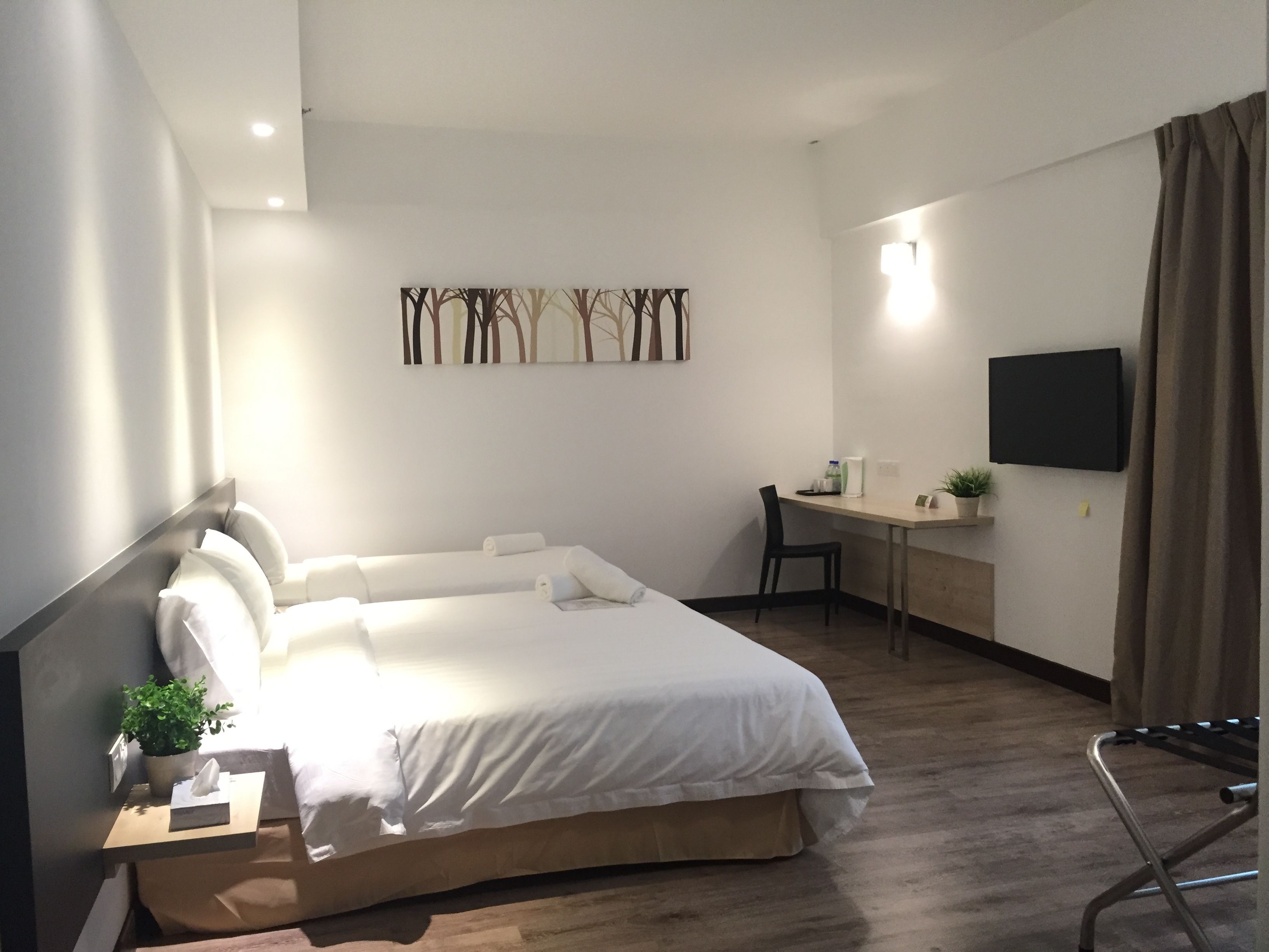 in-room safe, desk, iron/ironing board, free wifi