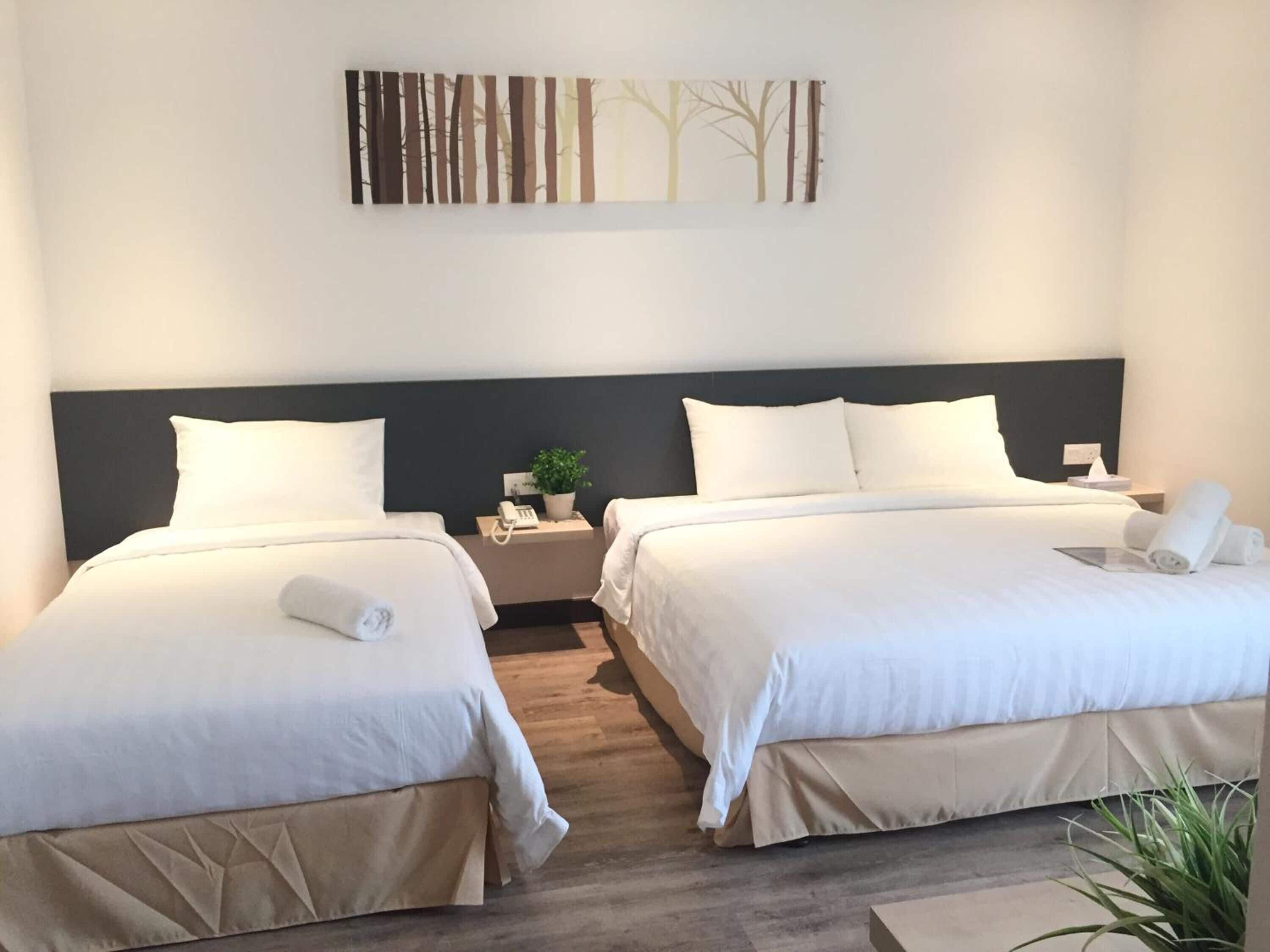 in-room safe, desk, iron/ironing board, free wifi