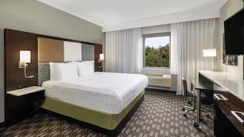 Suite, 1 King Bed, Non Smoking, Refrigerator & Microwave (with Sofabed)