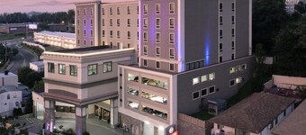 Best Western Premier NYC Gateway Hotel