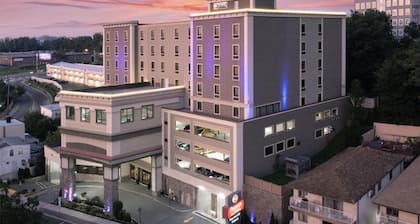 Best Western Premier NYC Gateway Hotel