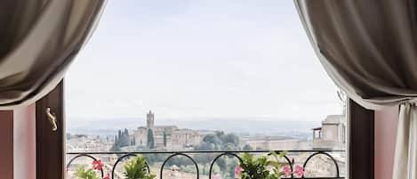 Panoramic Suite, City View | View from room
