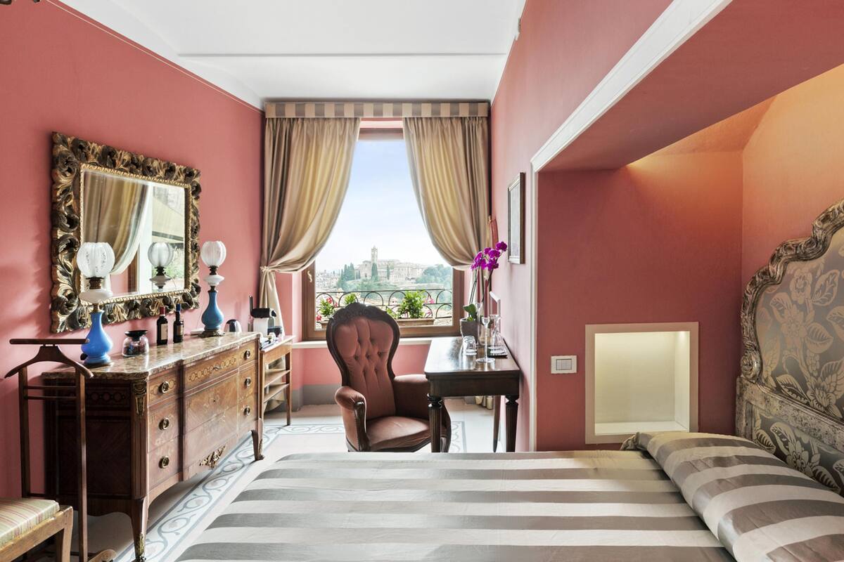 Panoramic Suite, City View | Premium bedding, down duvets, memory-foam beds, minibar