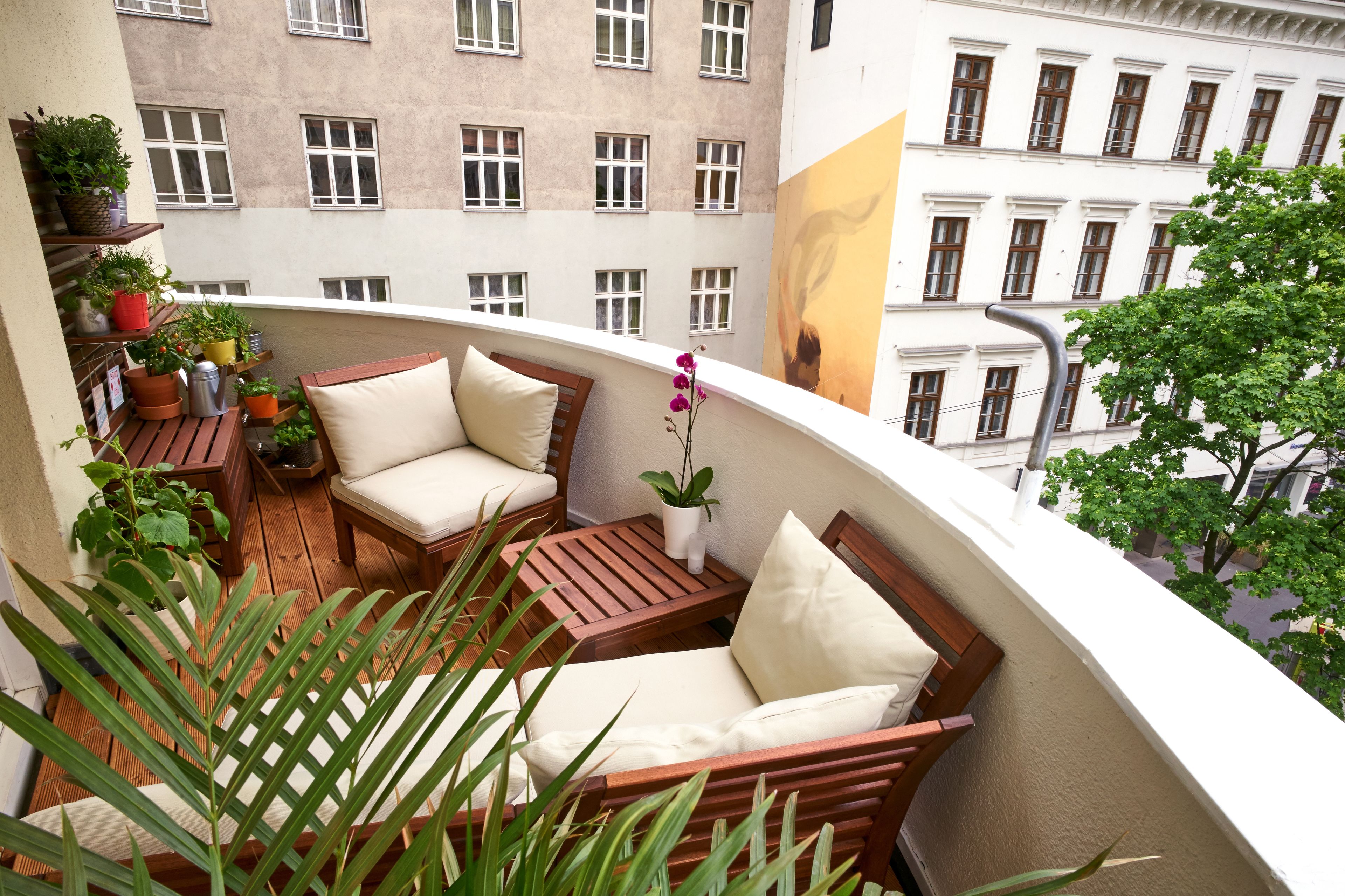 Opera Street Apartments