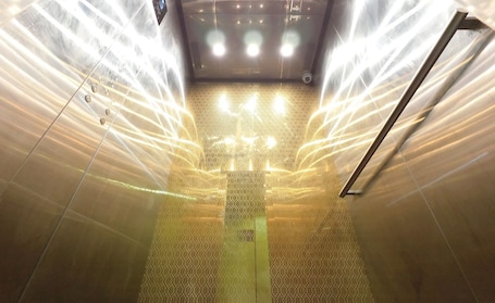 Servicio de la propiedad. Royale Hotel