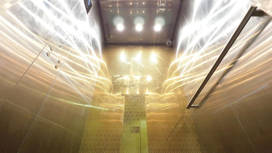 ロイヤル ホテル