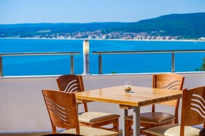 Bar (on property) - Hotel Vemara Club (Byala)
