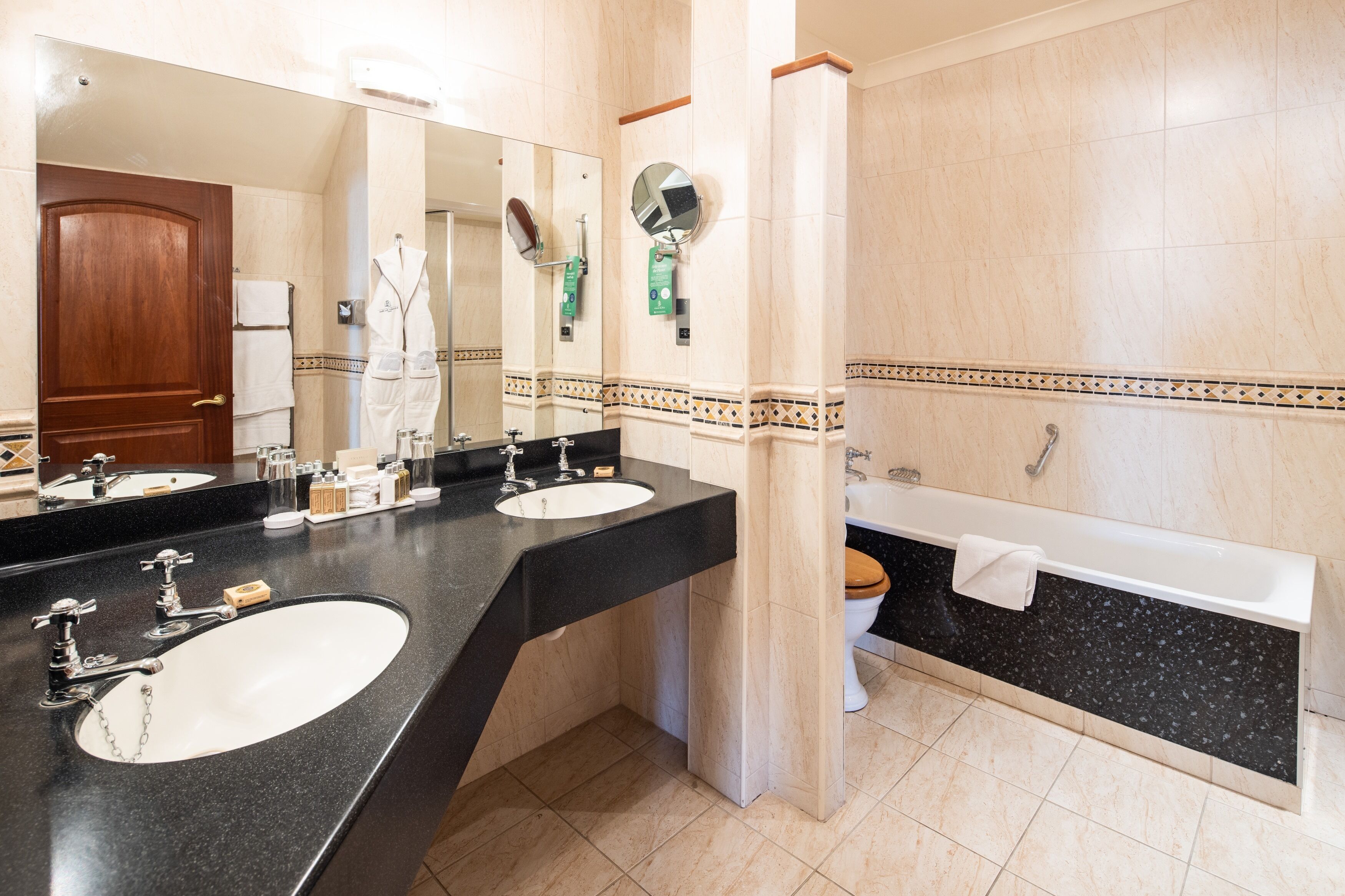 penthouse suite | 1 bedroom, hypo-allergenic bedding, in-room safe, individually decorated