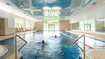 Indoor pool, 2 outdoor pools, pool umbrellas, sun loungers
