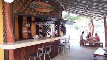 Poolside bar