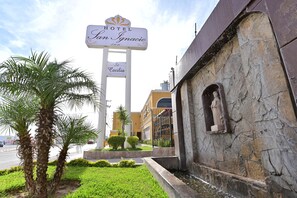 Front of property - Hotel San Ignacio Inn (Torreón)