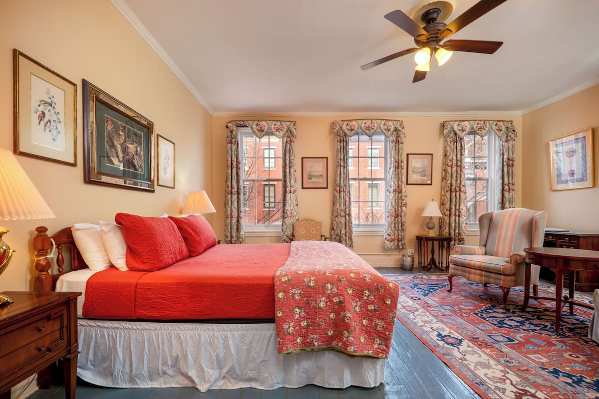 Standard Single Room, 1 Queen Bed