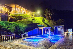 Outdoor pool - Finca Hotel Rancho San Antonio (Salento)