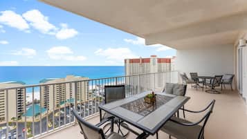 Condo, 3 Bedrooms, Ocean View (1712) | Balcony