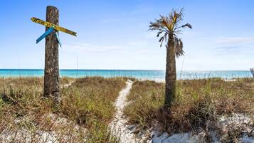 Townhome, 3 Bedrooms, Beachfront (Beachside West 5) | Pemandangan dari bilik