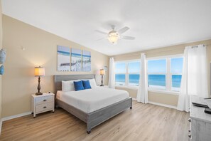 Townhome, 3 Bedrooms, Beachfront (Beachside West 5)