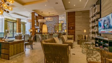 Televisión LED de 60 pulgadas con canales digitales y televisión